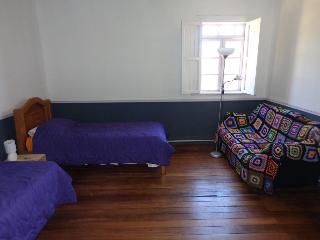 Hostal Faro Azul Valparaiso Room photo
