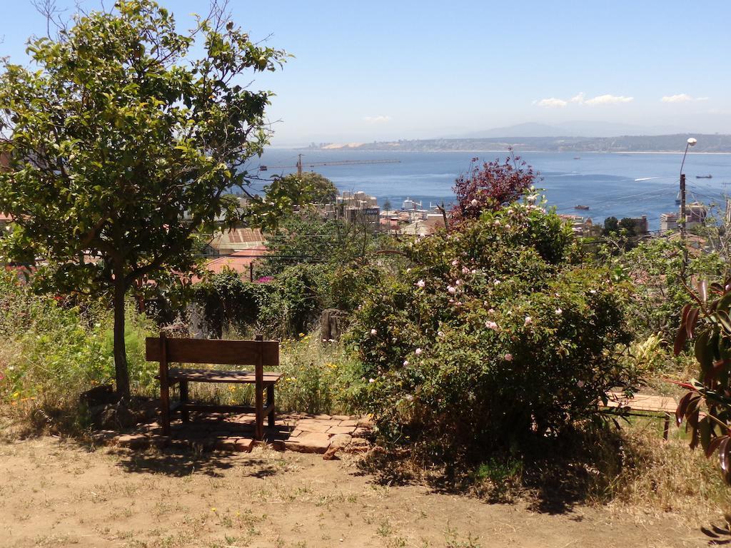 Hostal Faro Azul Valparaiso Room photo
